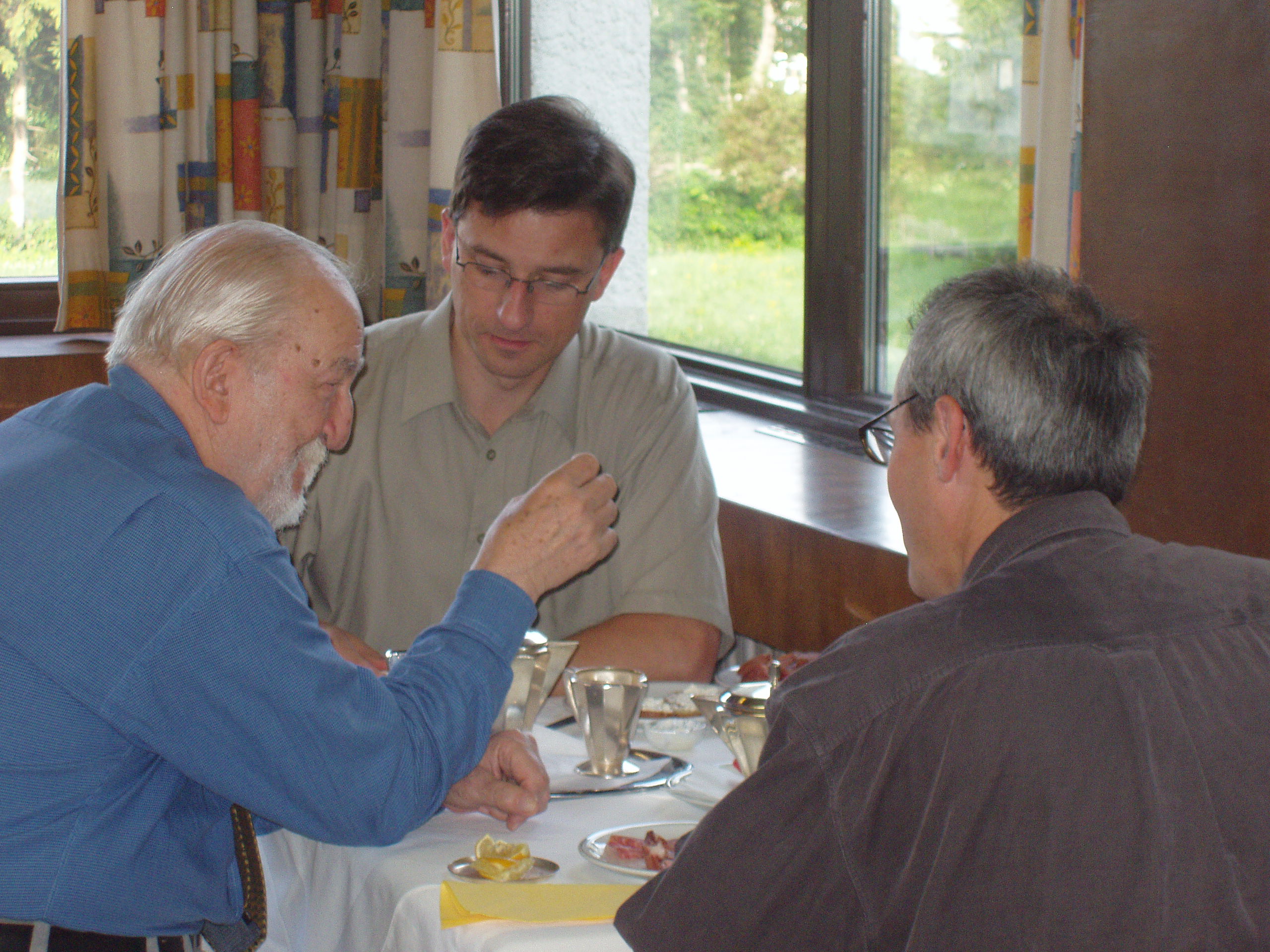 Schaefer and Zubuitzski at Avantgarde Tirol